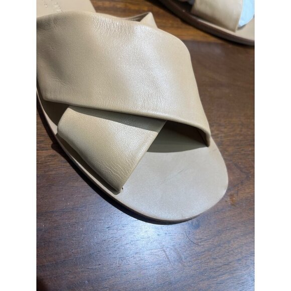 Everlane The Day Crossover Sandals in Light Taupe New Womens Slides Flats - Picture 6 of 13